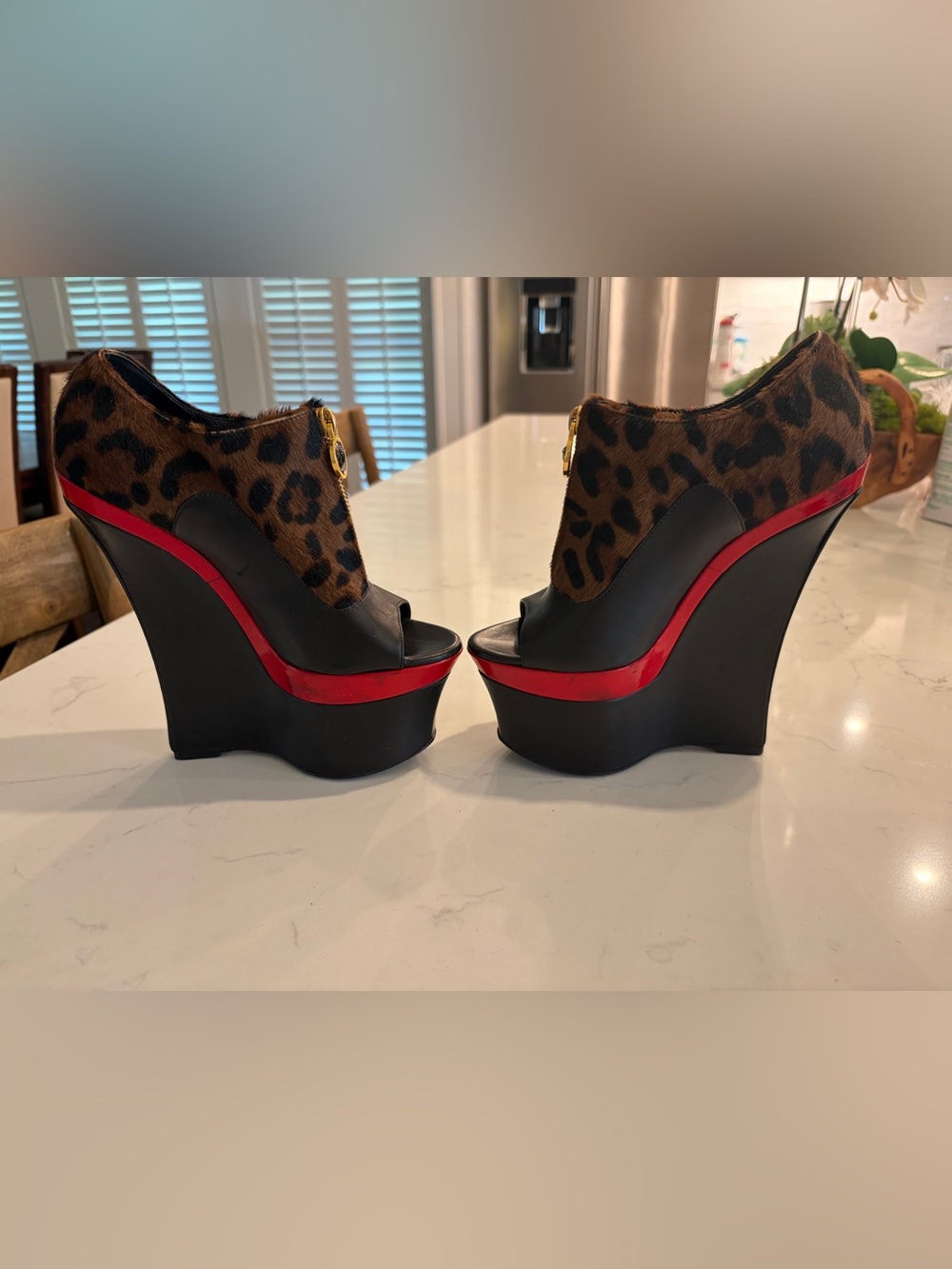 Versace Pony Hair Platform Heels in Leopard Print. Size 35.5 or U.S. 5.5